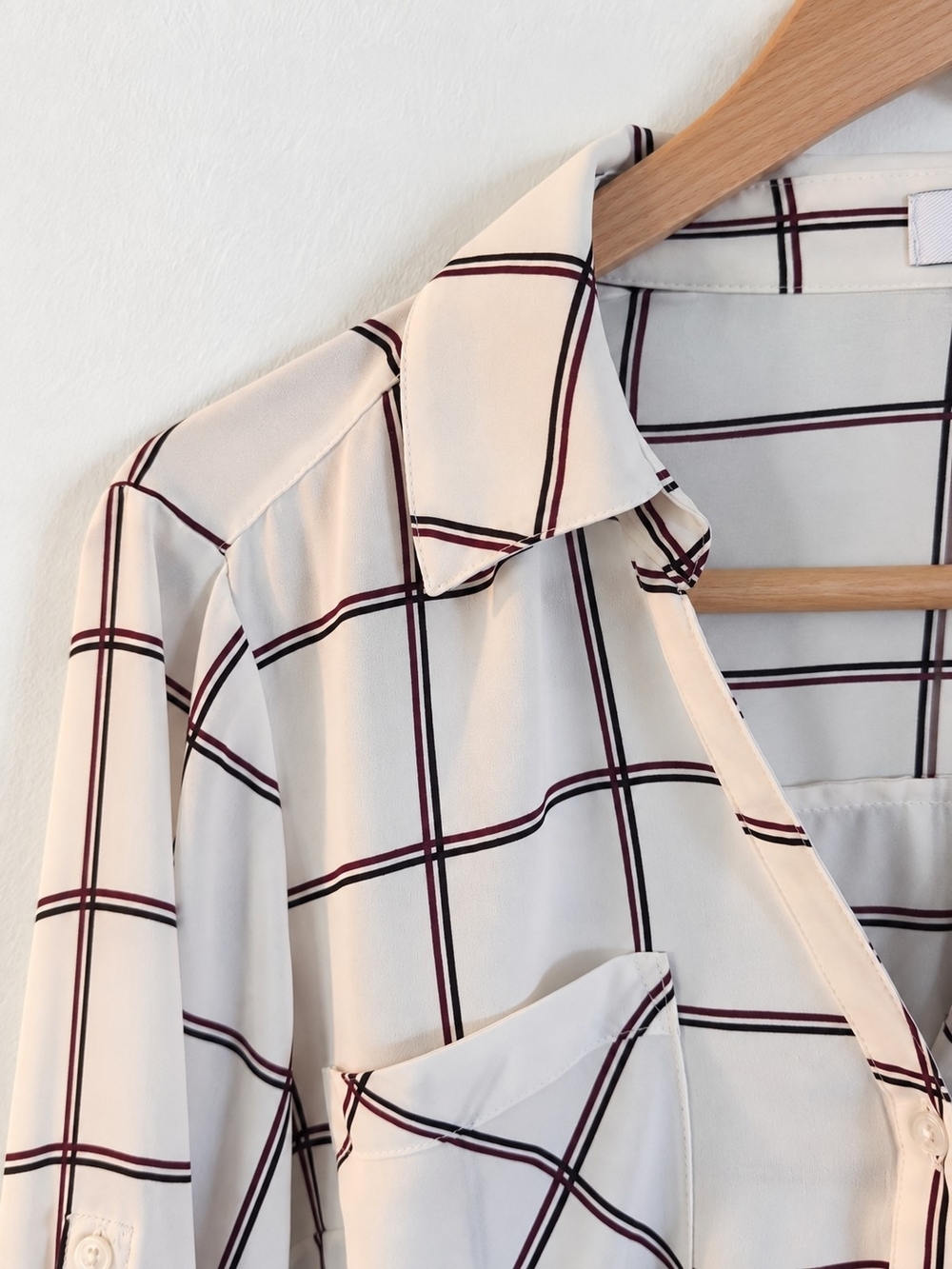 Express Plaid Button-Up Shirt - Picture 2 of 5